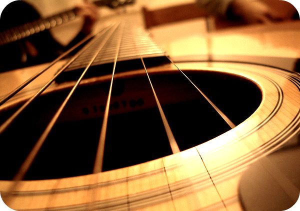 Cours de guitare: Accorder sa guitare - Blog Carpe Dièse
